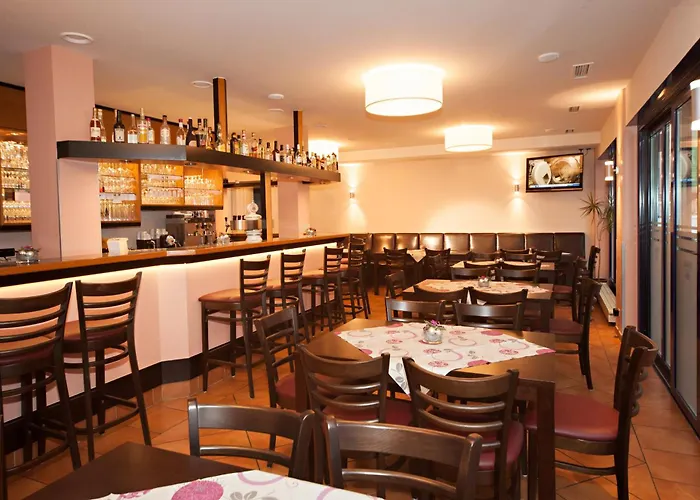 فندق Advantage 3*