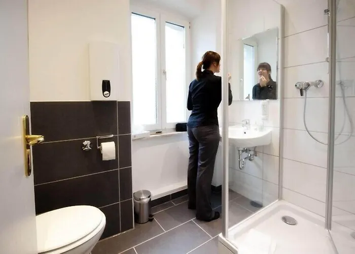 Advantage فندق 3*